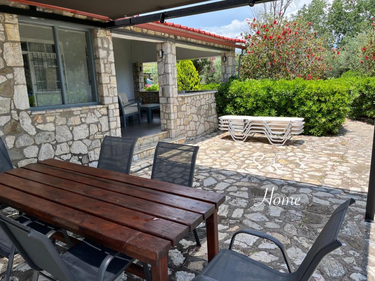 S&S Home Petalidi Bagian luar foto